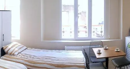 Renao 1 איסטמבול